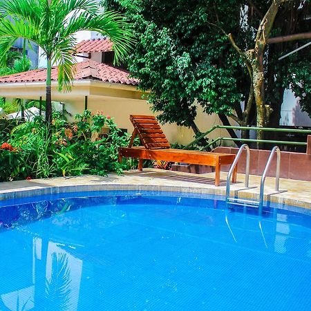 Amazon Hotel Iquitos Kültér fotó