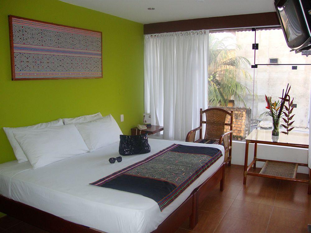 Amazon Hotel Iquitos Kültér fotó